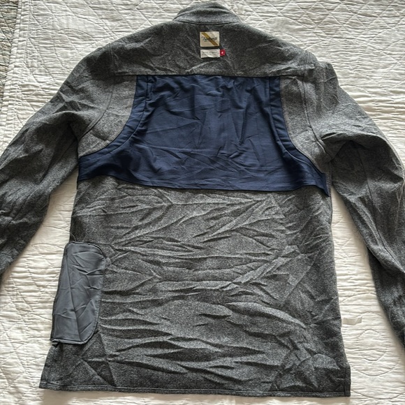 Tracksmith 1/4 Snap Pullover - Picture 11 of 12